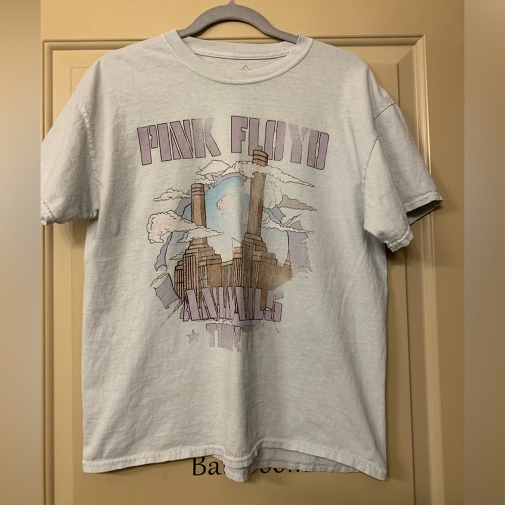 Pink Floyd Graphic Tee